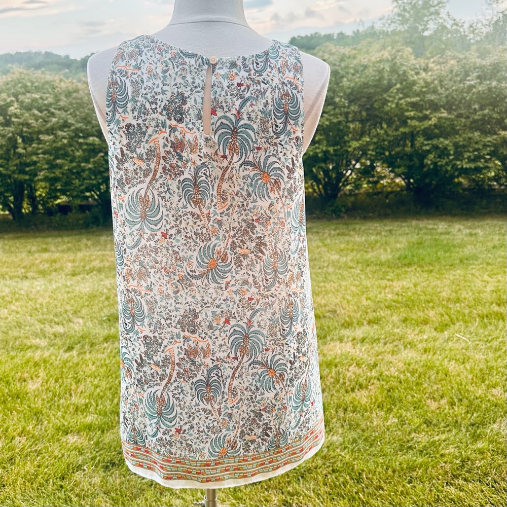 Max Studio Sleeveless Top w/Fun Tropical Palm Tree Design - Picture 9 of 14
